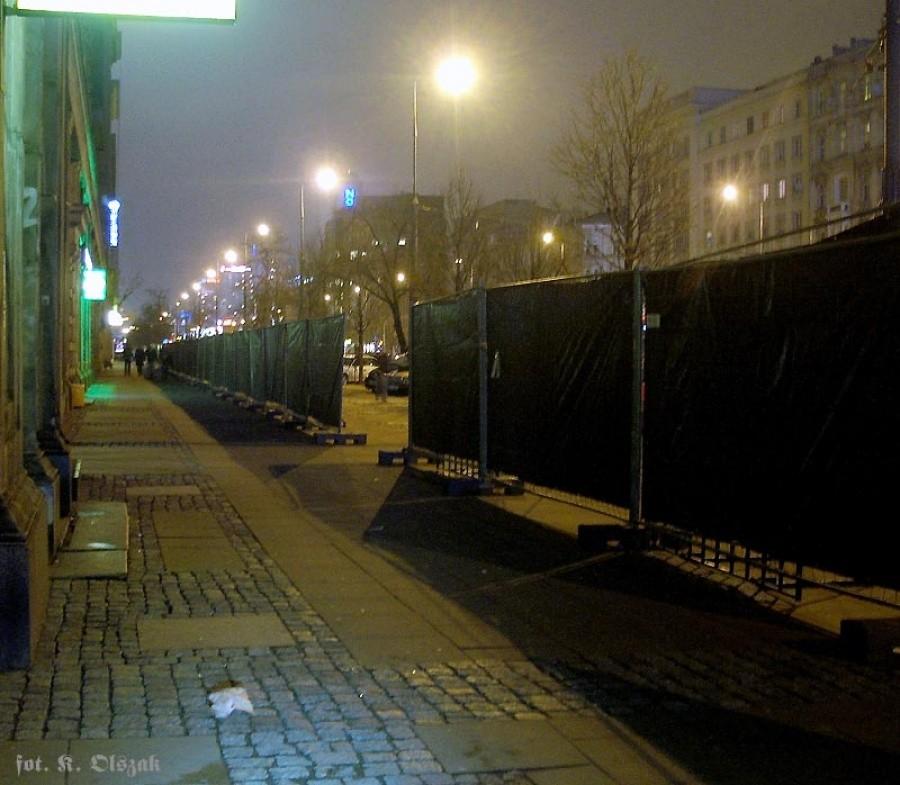Świat za płotem, czyli przedsylwestrowa Marszałkowska