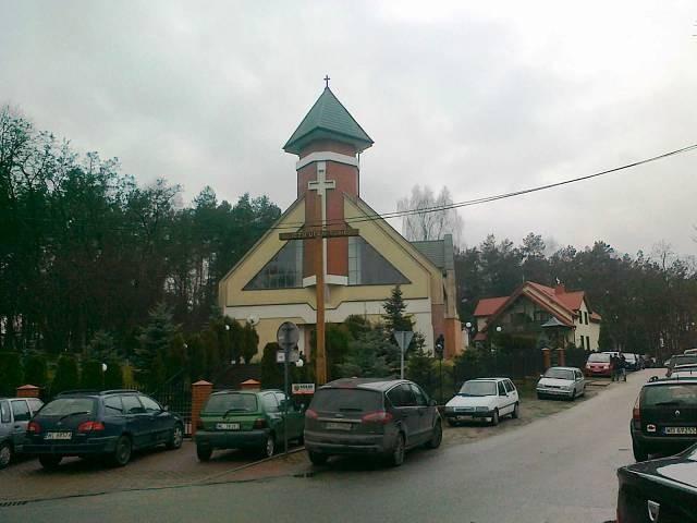 Waypoint #1321 Józefów k/Legionowa - kościół