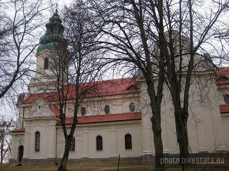 Sanktuarium Matki Bożej Pocieszenia, parafii pw. NMP Wniebowziętej w Dąbrówce Kościelnej