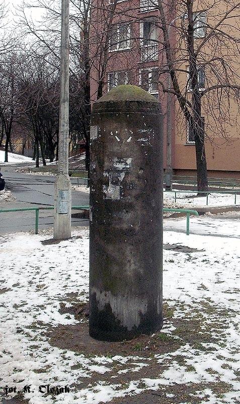 Kamienny słup