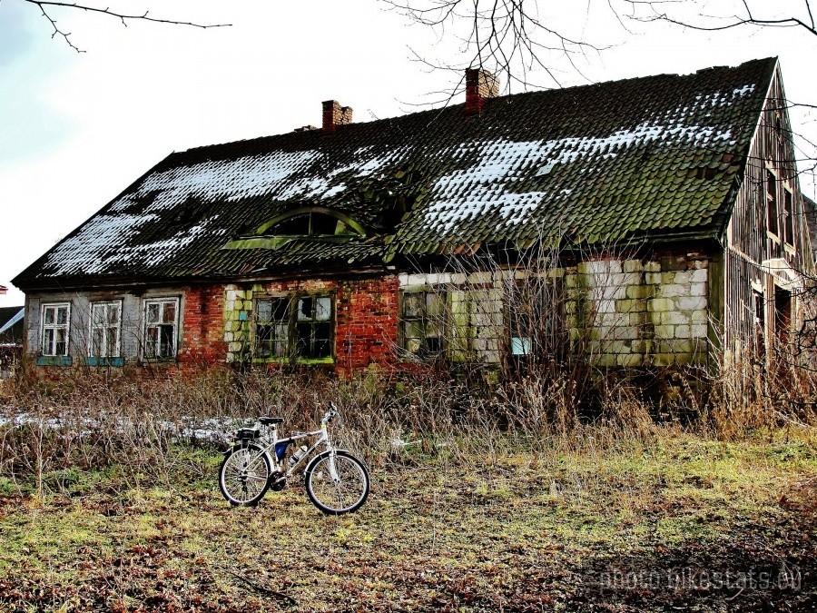 Piękna rudera;) - Kończewice.