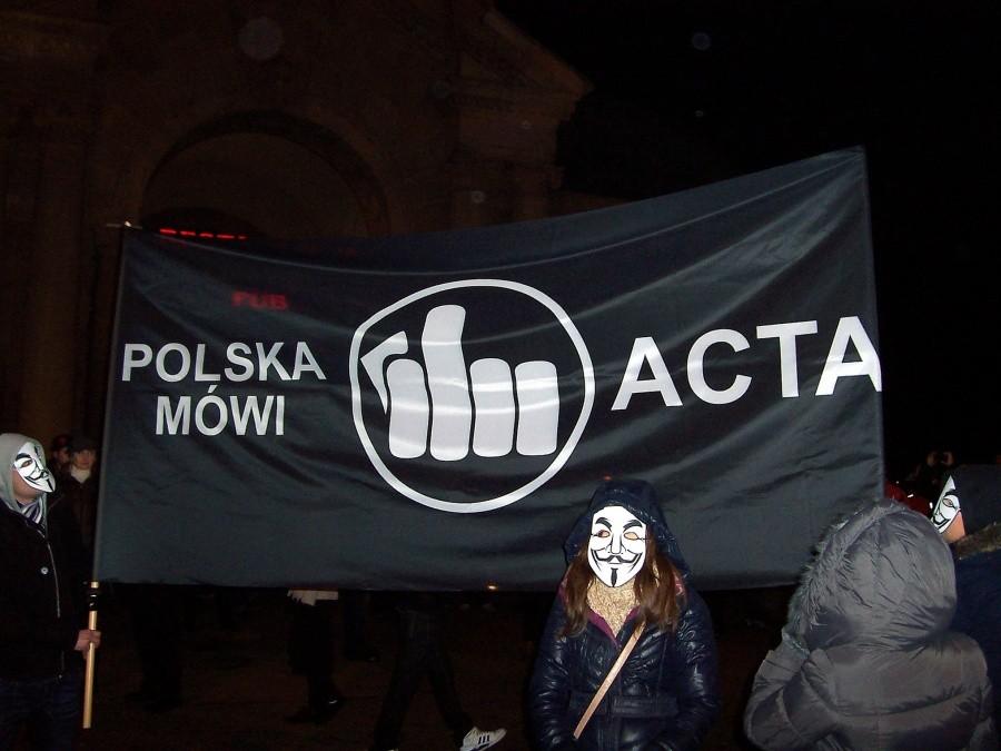 Zdjęcie z demonstracji przeciw ACTA.