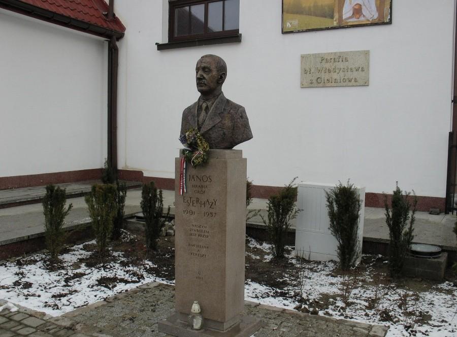 Hrabia Janos Esterhazy - pół Węgier, pół Polak, polityk czechosłowacki
