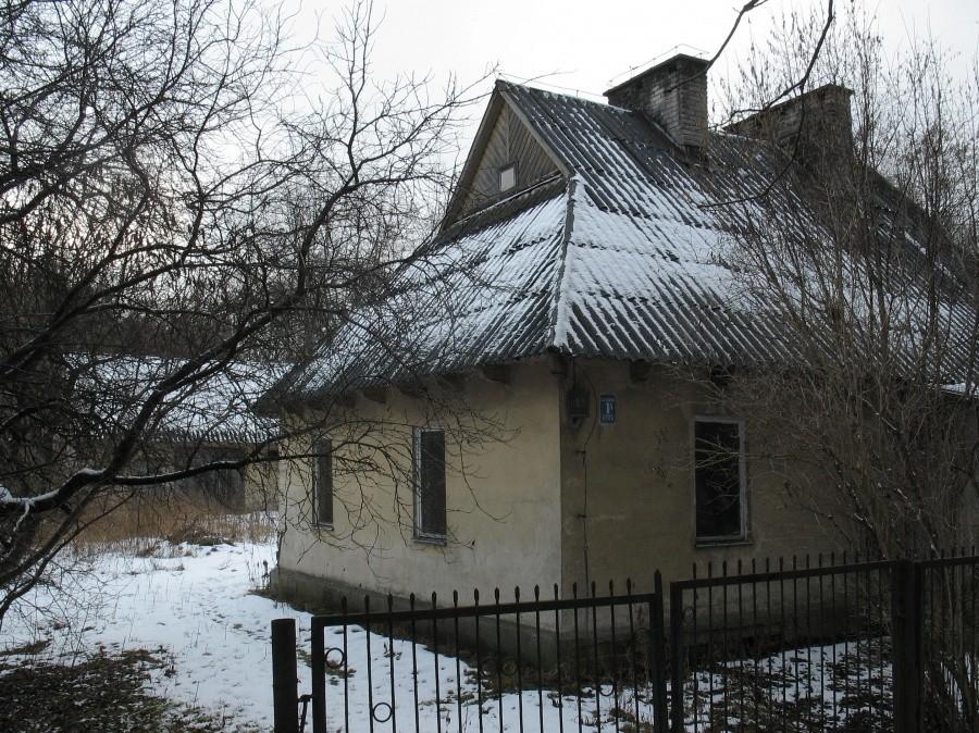 Las Pyrski - opuszczona zagroda