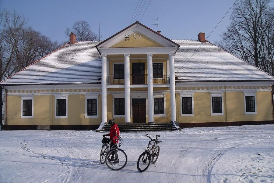 Dworek w Kobiernicach