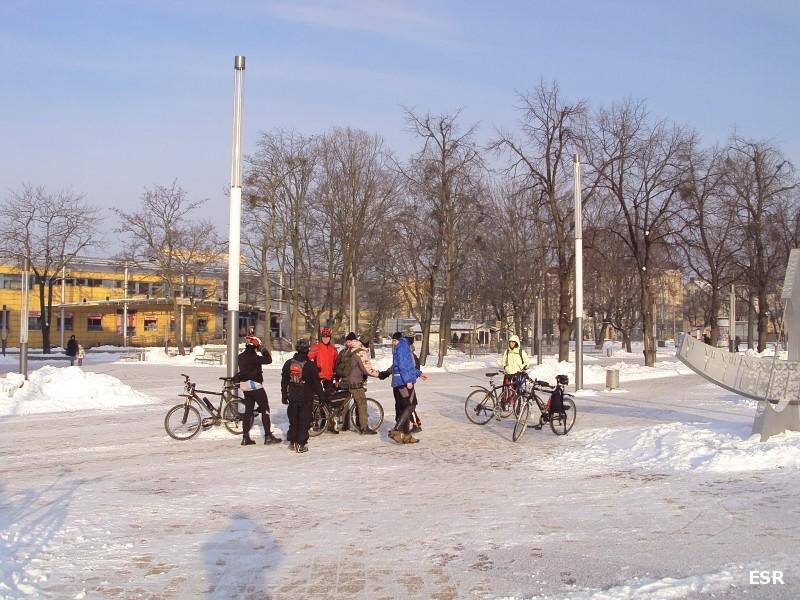 Plac Dworcowy - rowerowa zbiórka
