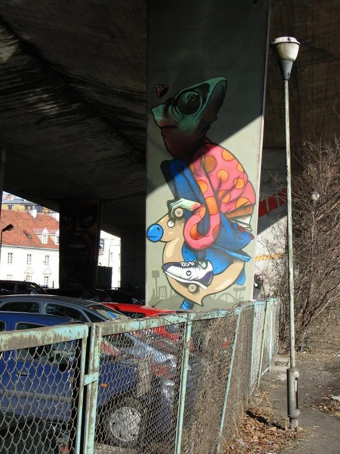 Street art pod estakadą Trasy Łazienkowskiej
