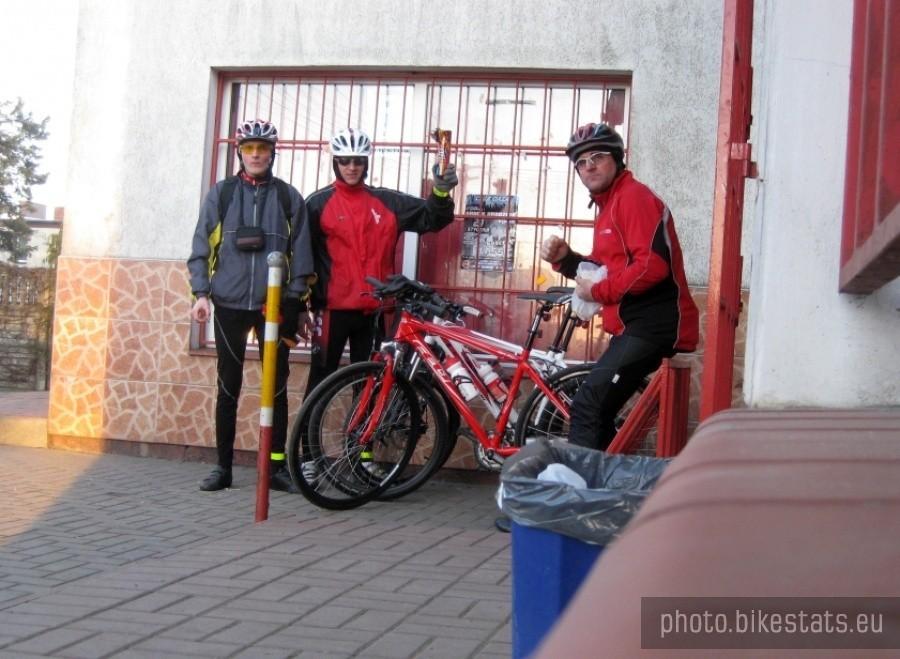 Ostatnia przerwa na ciacho w Biskupicach przes samem