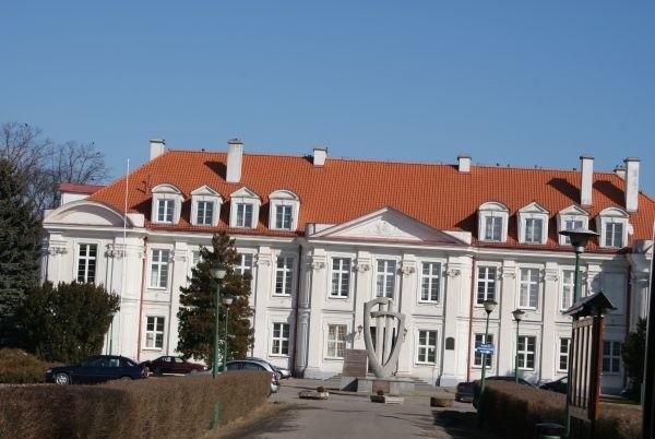 zespół pałacowo-parkowy biskupów kujawskich w Wolborzu