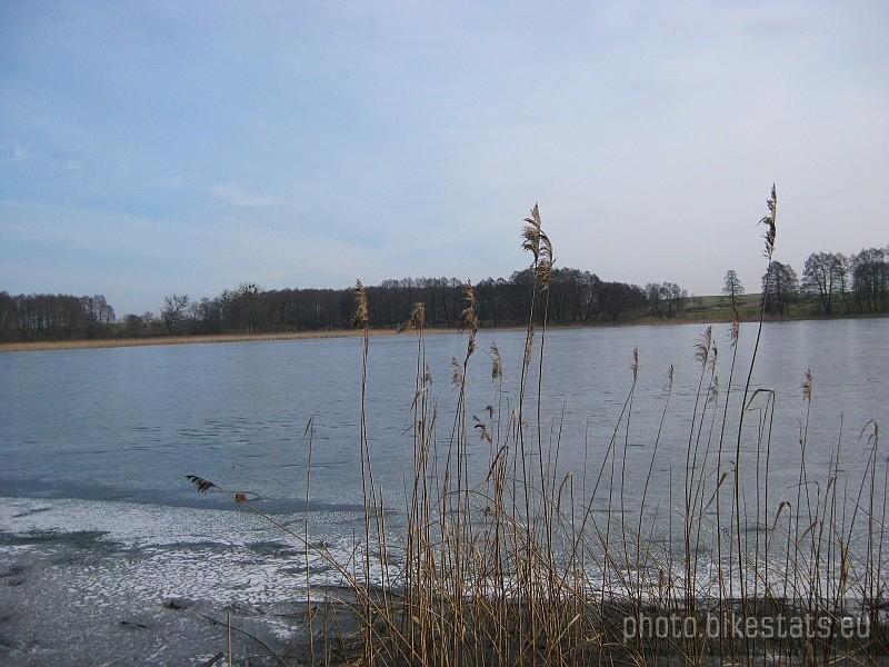 Jezioro Turostowskie - widok z Karczewa