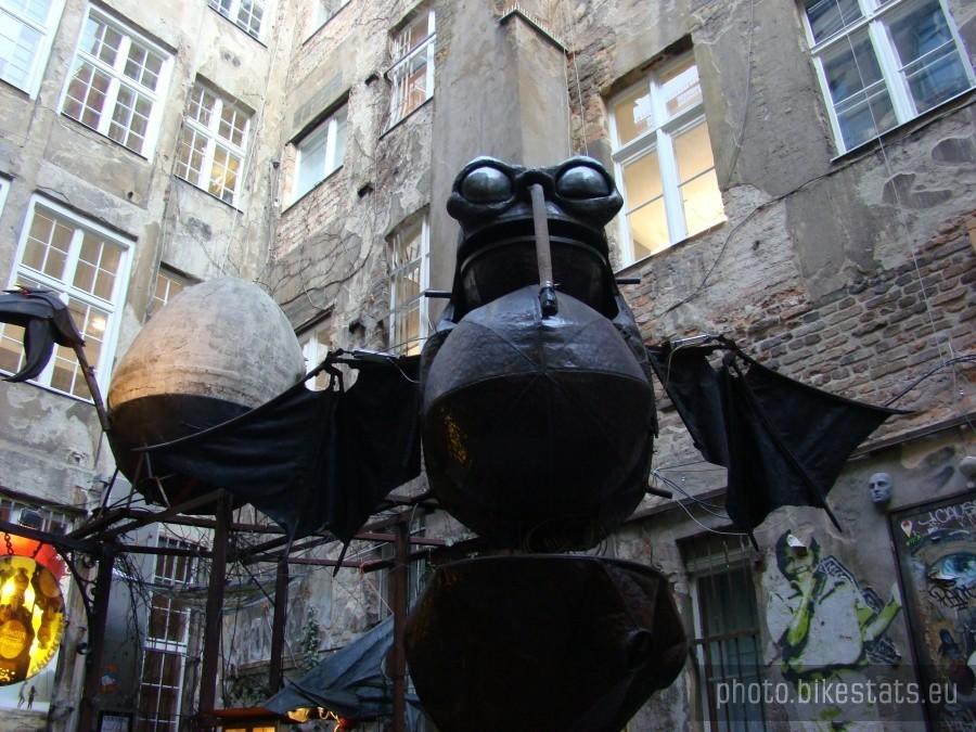 Berliner Fahrad Schau -2012. Zwiedzanie Berlina . Dzielnice zakazane.