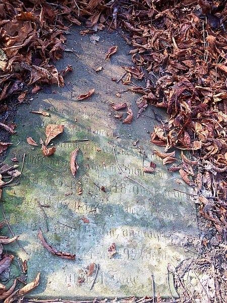 Fragment nagrobka