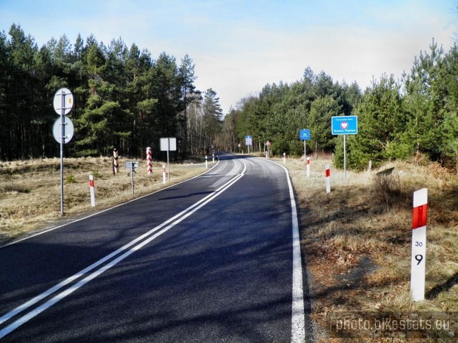 No i dobrze znane miejsce czyli granica Polski za Dobieszczynem.
