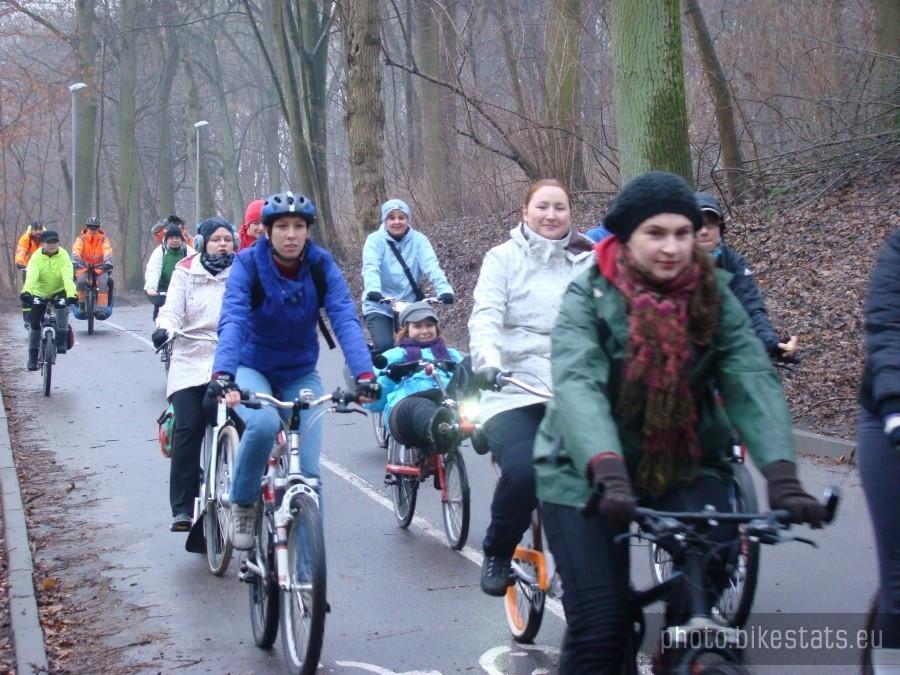 Szczeciński , rowerowy Dzień Kobiet - 6