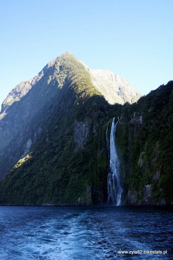 Milford Sound IV