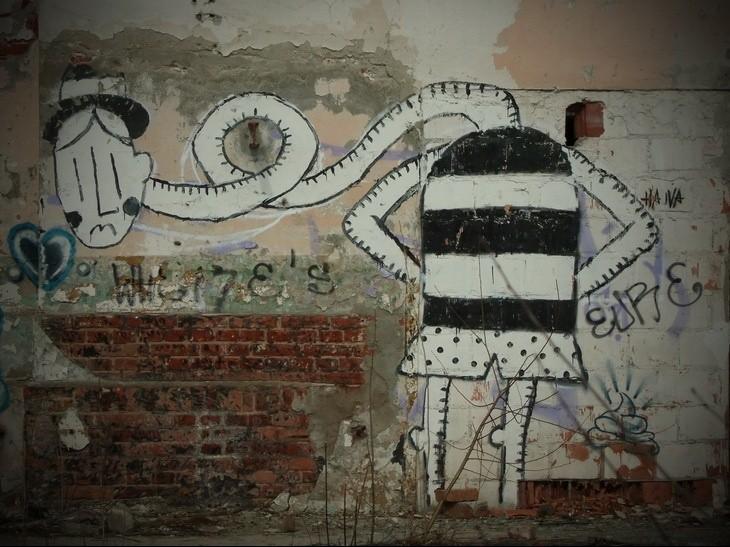 Grafitti w fabryce
