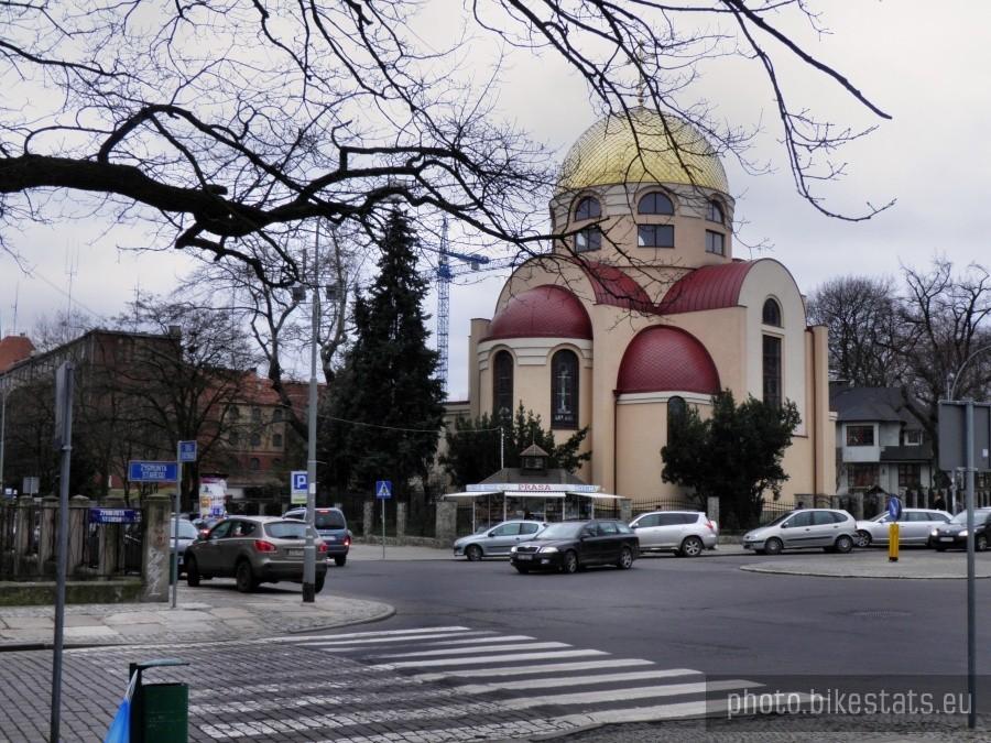 Szczecińska cerkiew w pełnej krasie.