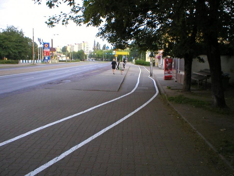 LINIE KRAWĘDZIOWE DDR