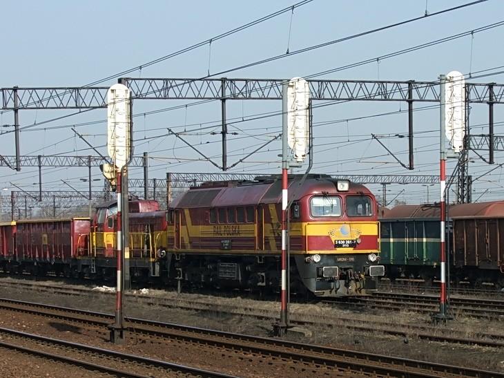 M62M-010 + niezidentyfikowany SM42 - Rail Polska - Zduńska Wola Karsznice
