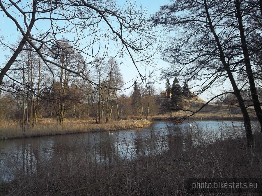 Grodzisko Owidz nad Wierzycą - na razie w budowie