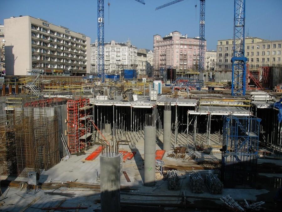 Budowa na miejscu Supersamu