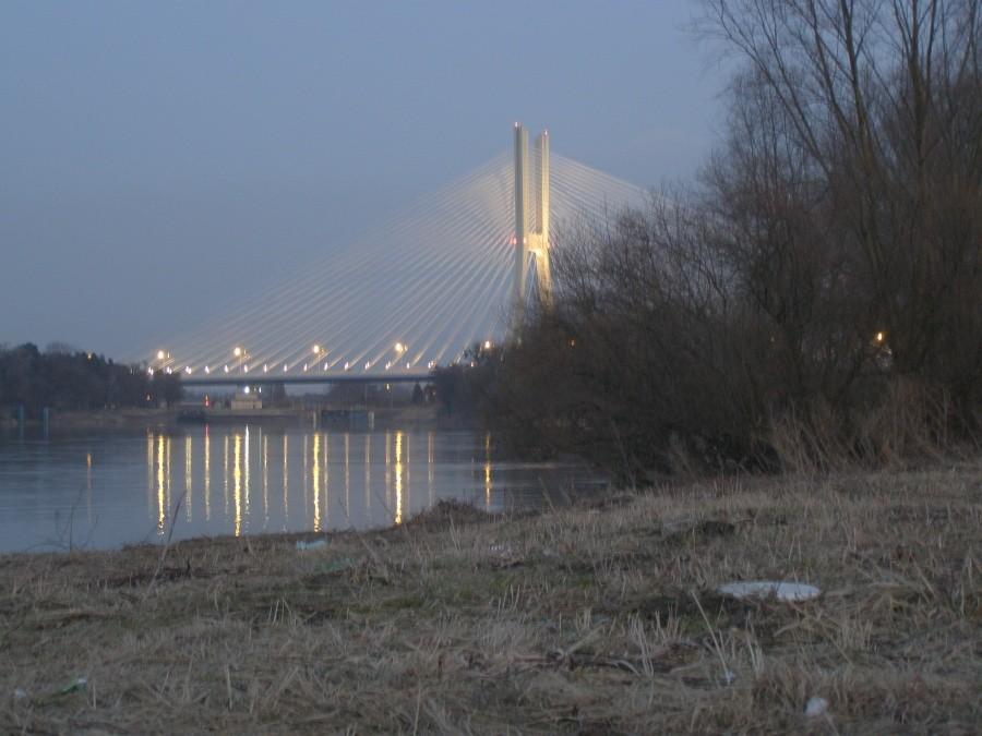 Most Rędziński wieczorem