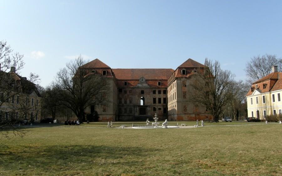 Pałac w Brodach