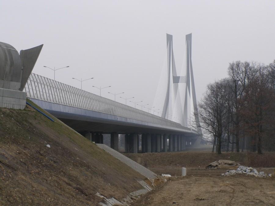 Most Rędziński widok z wału