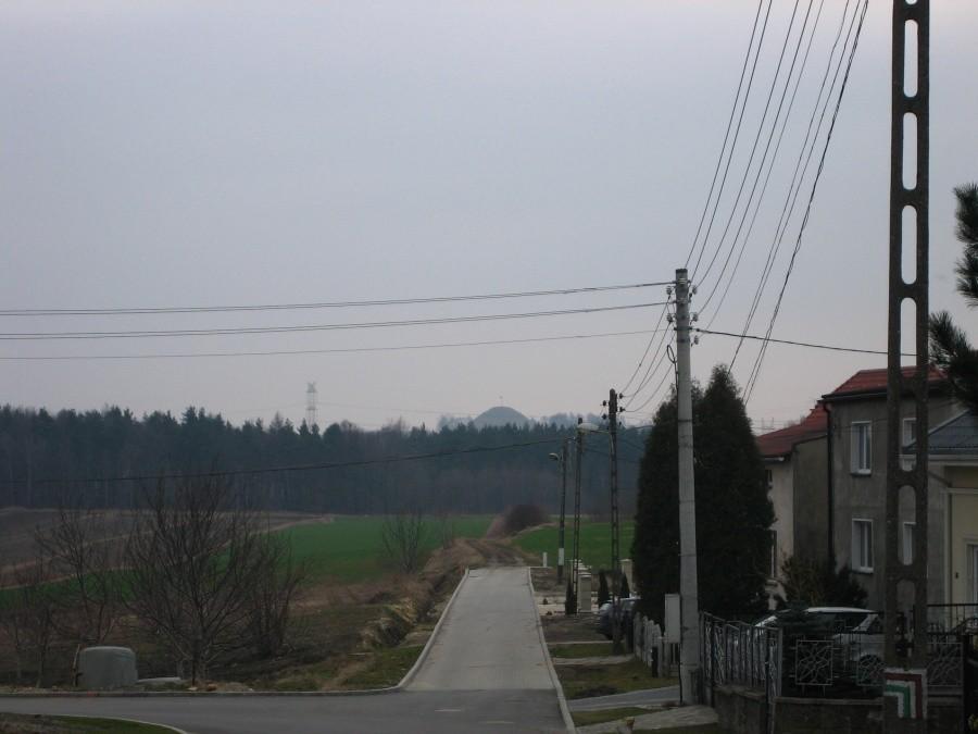 w oddali Kopiec Powstańców Śląskich