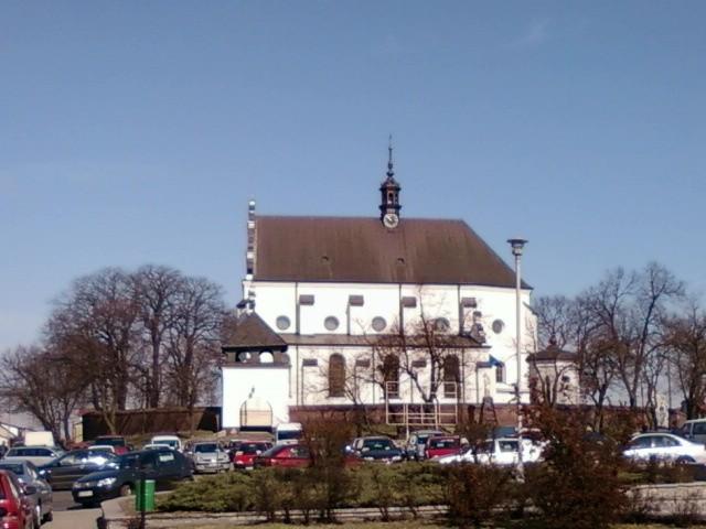 Kościół przy rynku w Poddębicach