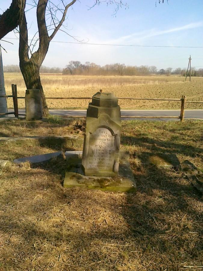 Waypoint #1664 Kępa Okrzewska - cmentarz osadników olęderskich
