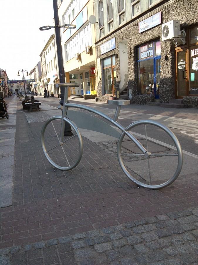 Nowy Tomyśl - deptak - stalowy rumak ...