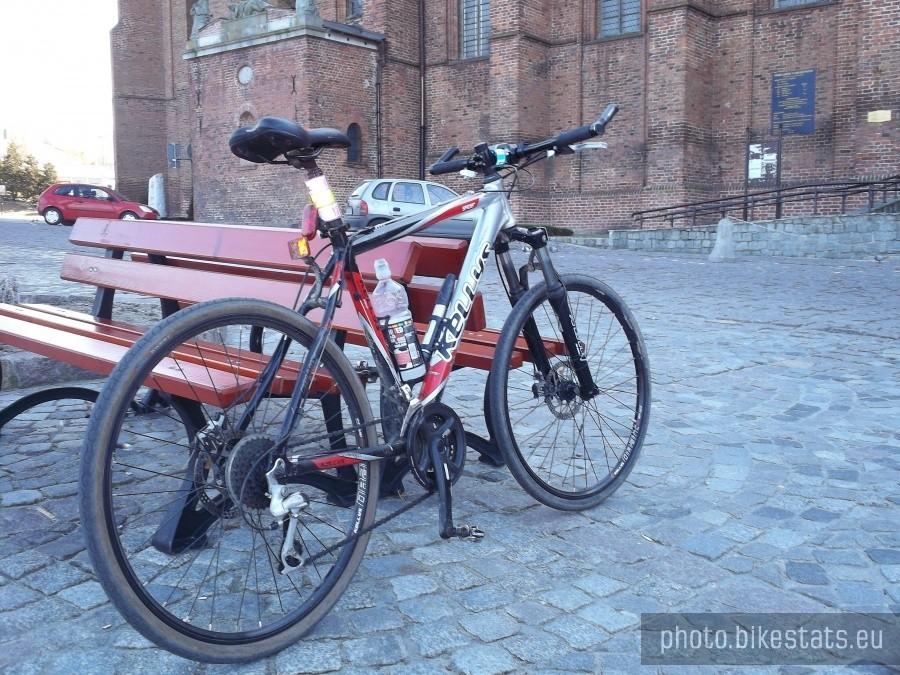 Odpoczynek przed katedrą w Kwidzynie
