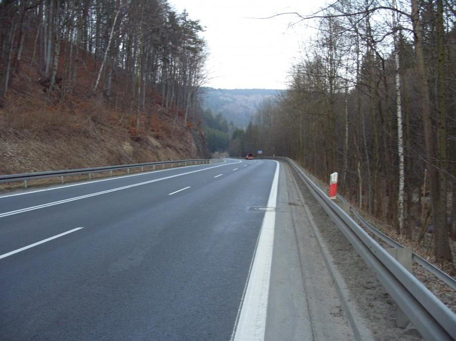 Podjazd pod ludową lekkie naświetlenie.