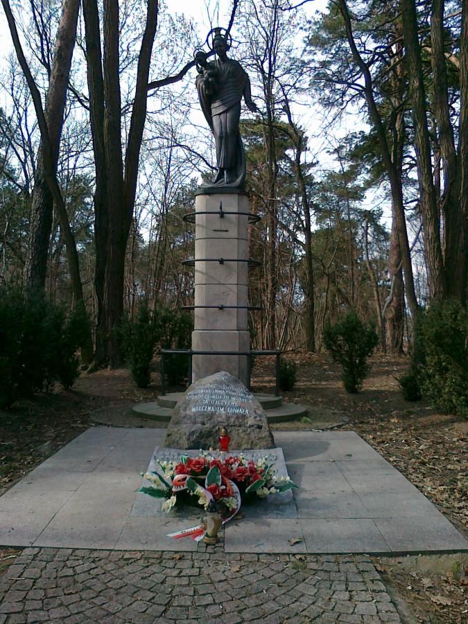 Pomnik poległym w powstaniu mieszkańcom Boernerowa