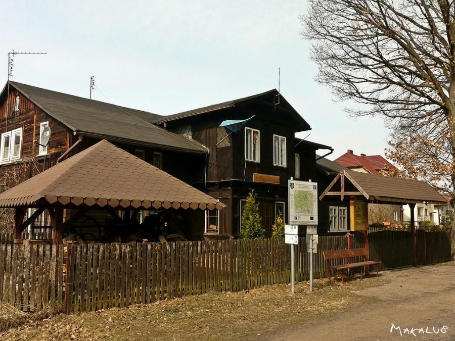 Muzeum regionalne "Smolarnia" w Kobiórze