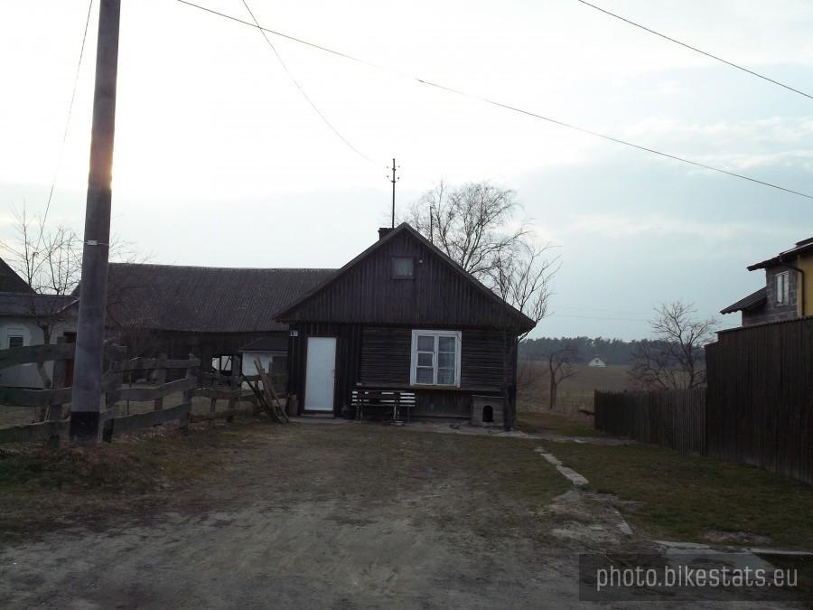 Drewniany dom w Bączku
