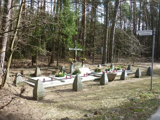 Miejsce pamięci narodowej Polaków pomordowanych przez hitlerowców