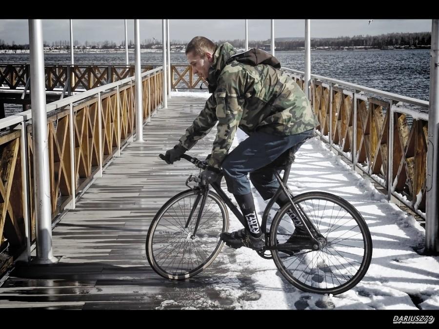 Akrobacje rowerowe wykoniu Olo81