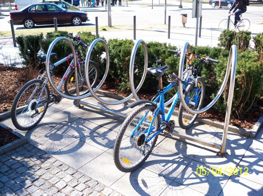 GDAŃSK-STOJAKI POD GALERIĄ BAŁTYCKĄ