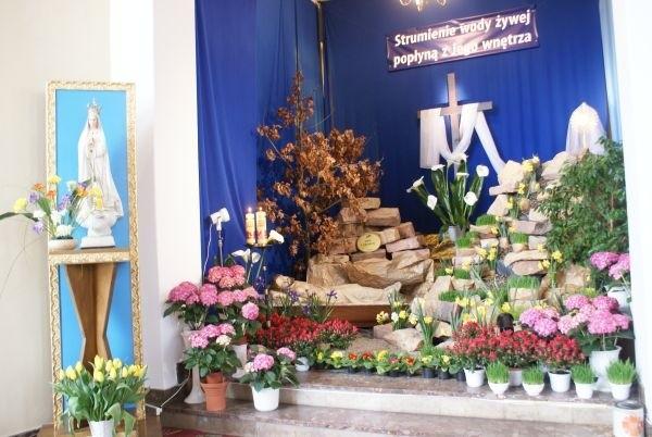 grób Pana Jezusa w parafii św. Rodziny w Tomaszowie