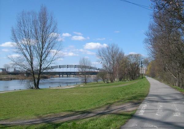 Przedpołudniowy most