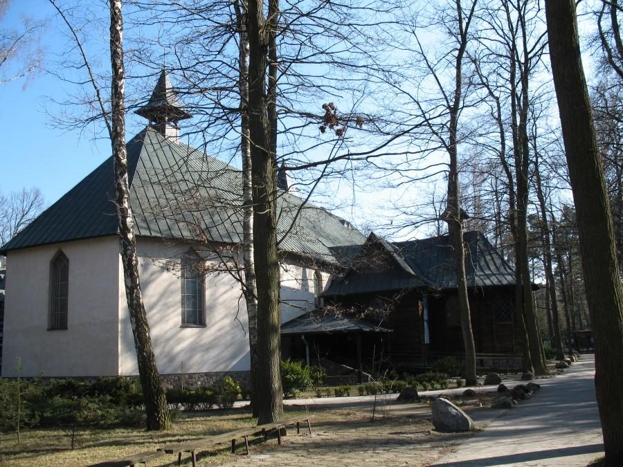 kościół w Zalesiu Górnym