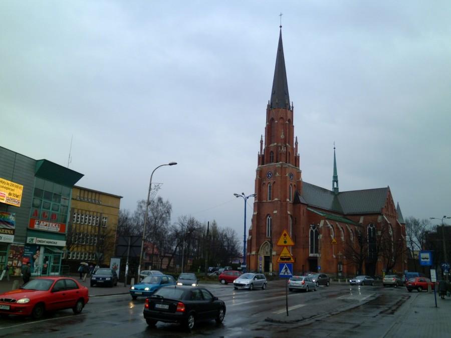 Centrum Mysłowic z widokiem na kościół