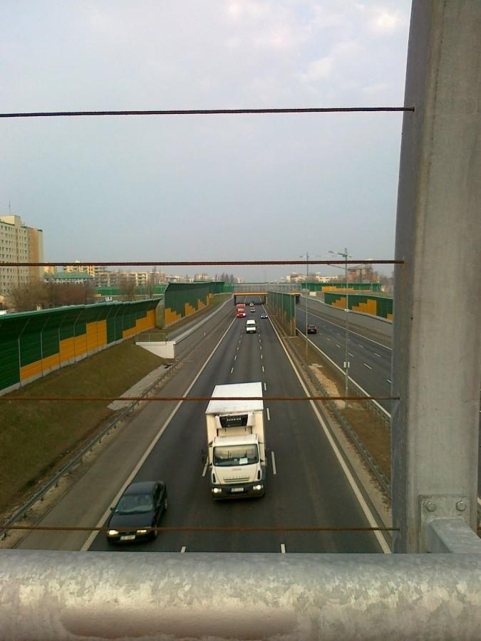 S8 z kładki przy Górcach