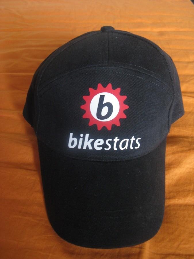 Czapka z logiem bikestats