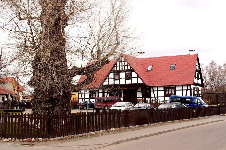 Dom podcieniowy w Kolniku XIXw.