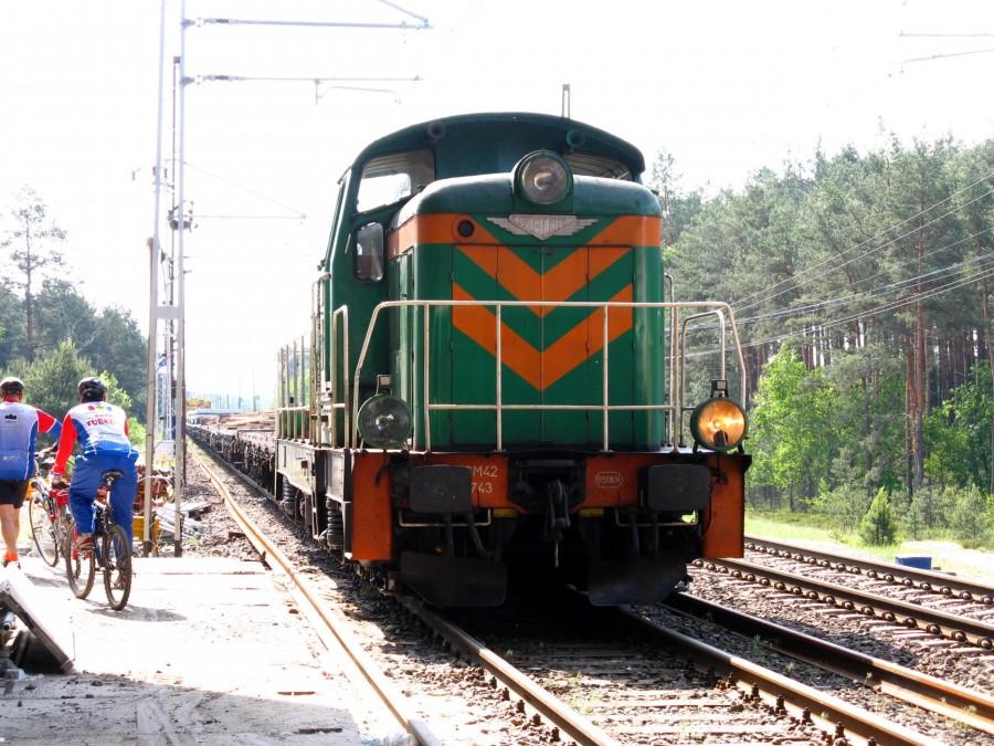 Linia kolejowa nr 131 niedaleko Stryszka