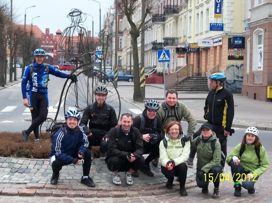 KWIDZYN-RONDO Z ROWEREM I GRUPĄ :-)
