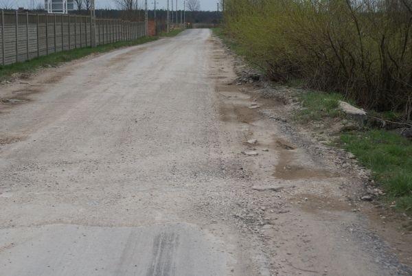 tu niedawno był równiutki asfalt, a dziś....
